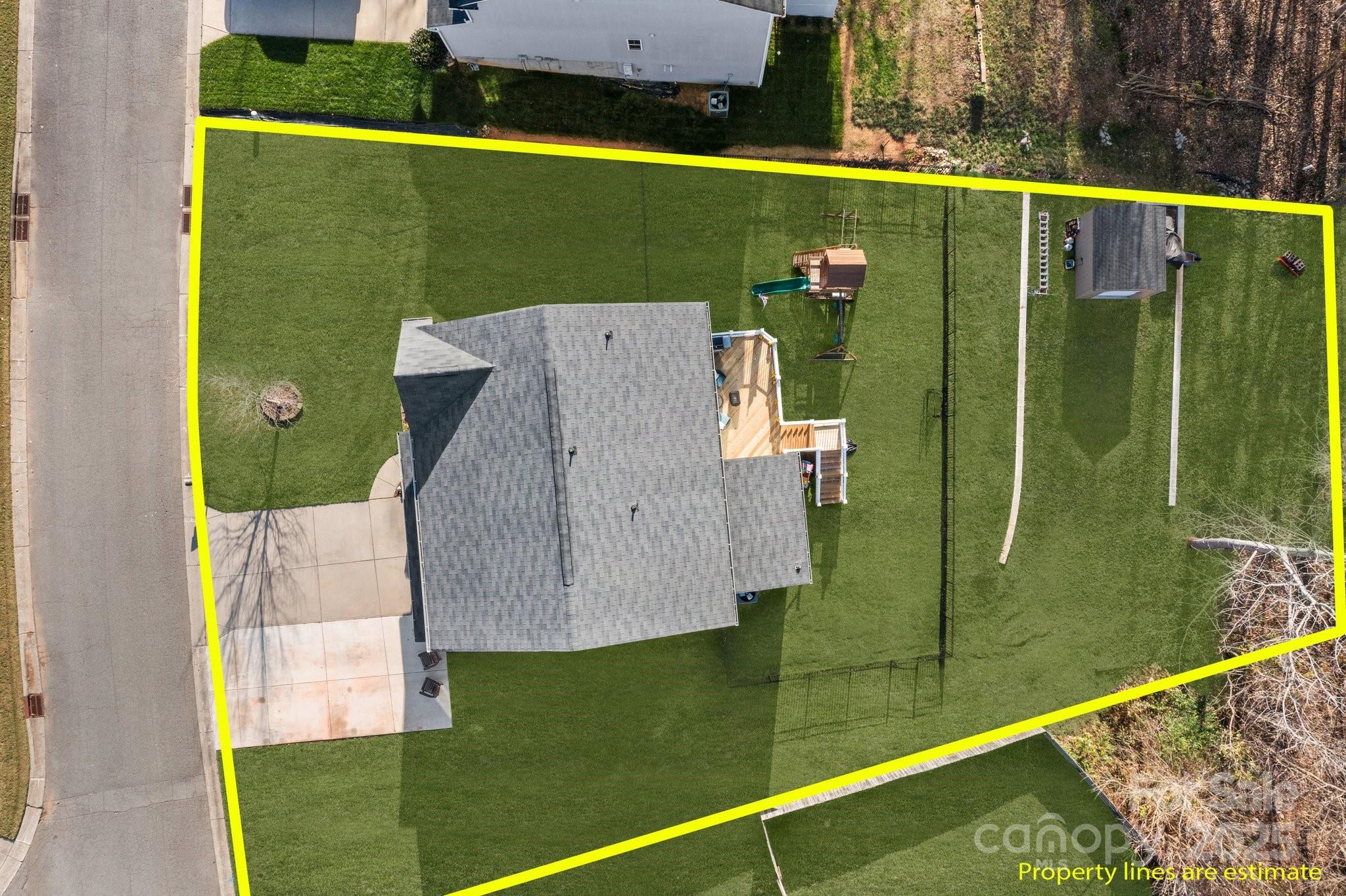 7520 West Berkeley Road Denver, NC 28037 - Photo 8 of 38 an aerial view of a house