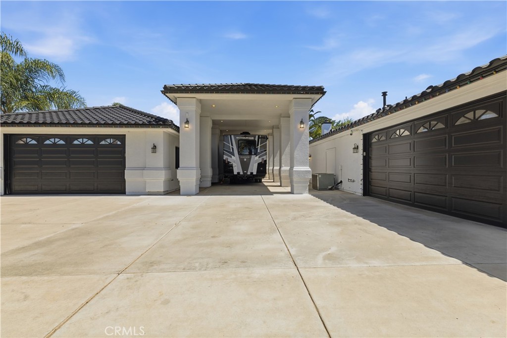 2189 Myers Street Riverside, CA 92503 - Photo 13 of 49