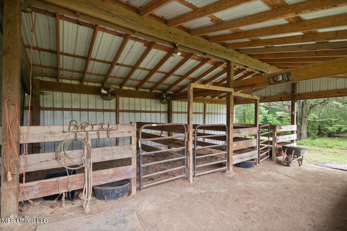 5375 Good Hope Road Edwards, MS 39066 - Photo 32 of 46 33-HTP23450