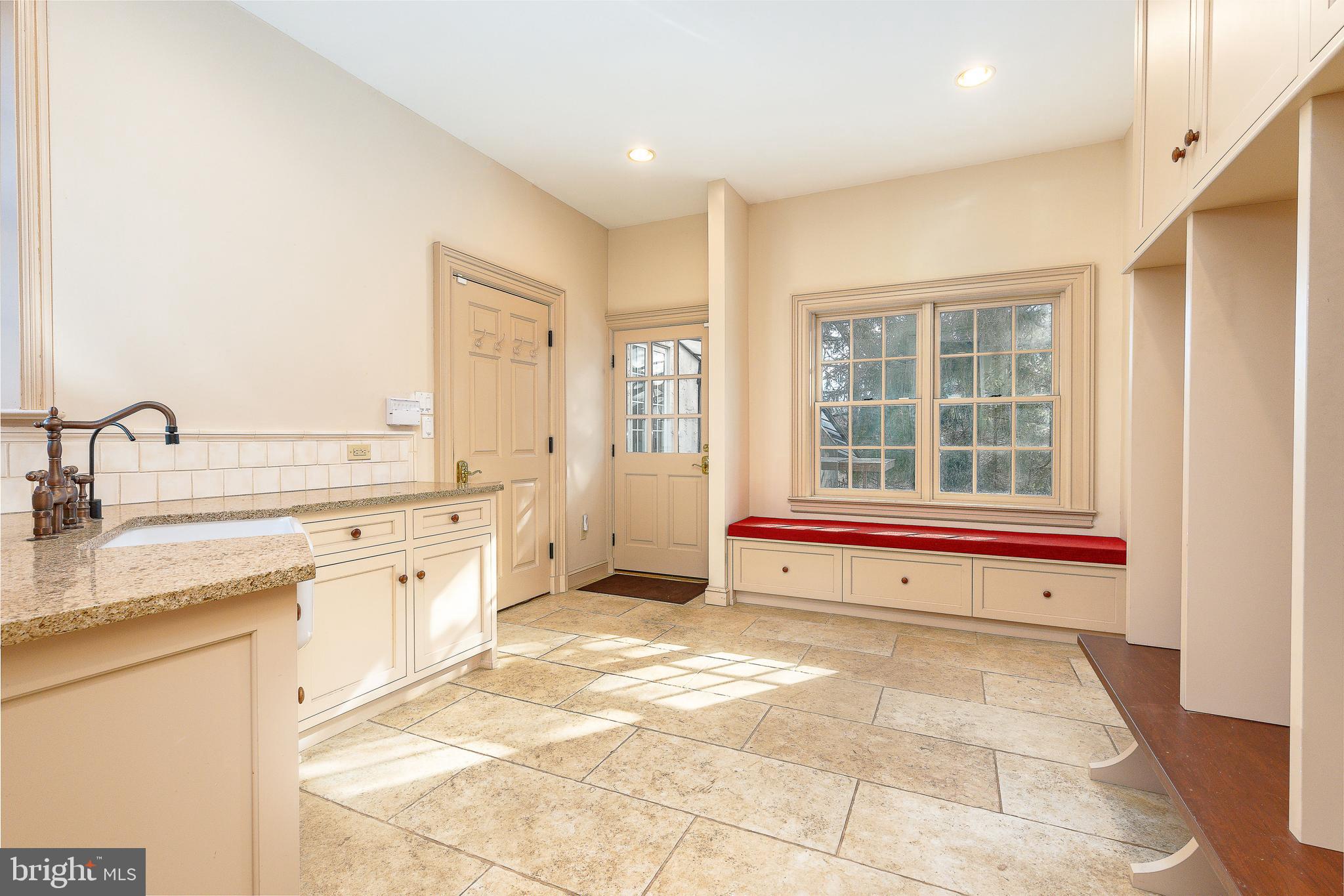 1336 Gypsy Hill Road Lower Gwynedd, PA 19002 - Photo 35 of 85 Mud Room