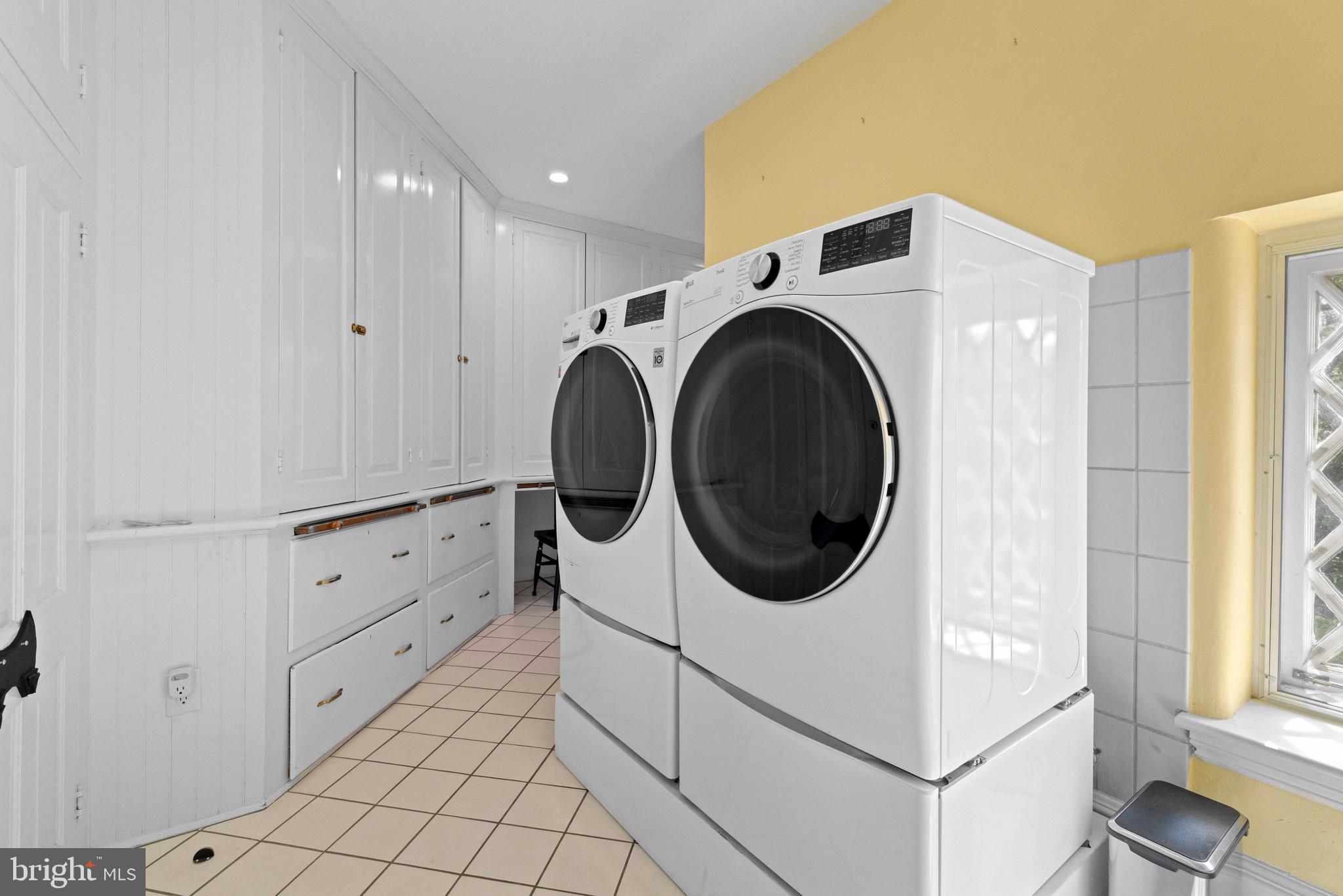 1336 Gypsy Hill Road Lower Gwynedd, PA 19002 - Photo 51 of 85 2nd Floor Laundry