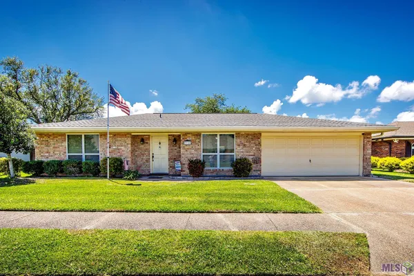$239,900 | 214 Raywood Drive, Houma, LA 70360