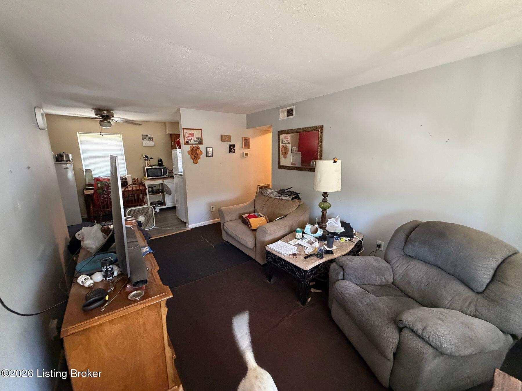12705 East Orell Road Louisville, KY 40272 - Photo 16 of 25 photo_online_016