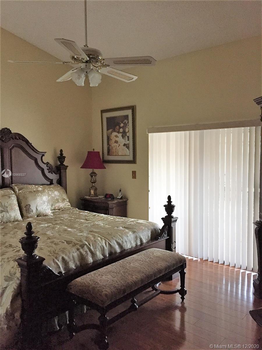 20987 Rustlewood Avenue Boca Raton, FL 33428 - Photo 15 of 25