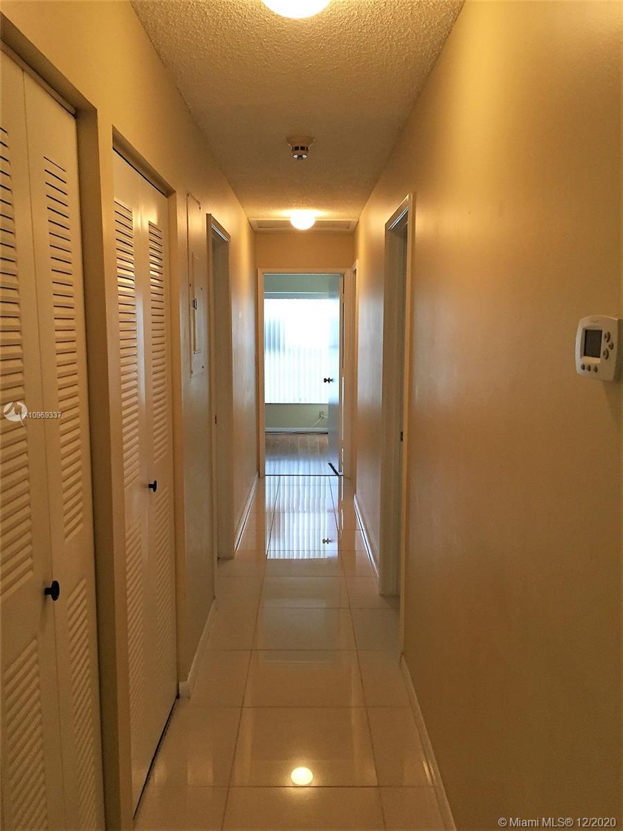 20987 Rustlewood Avenue Boca Raton, FL 33428 - Photo 18 of 25