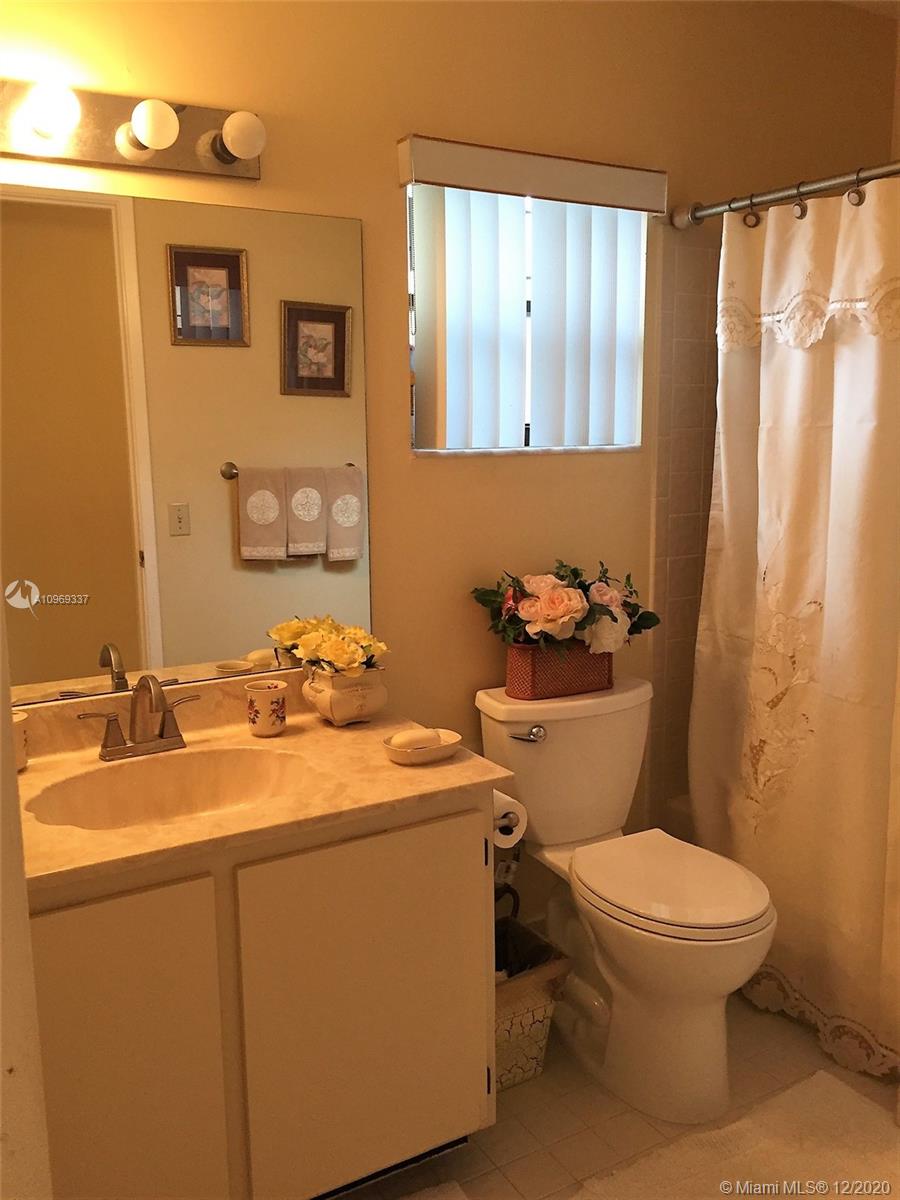 20987 Rustlewood Avenue Boca Raton, FL 33428 - Photo 22 of 25
