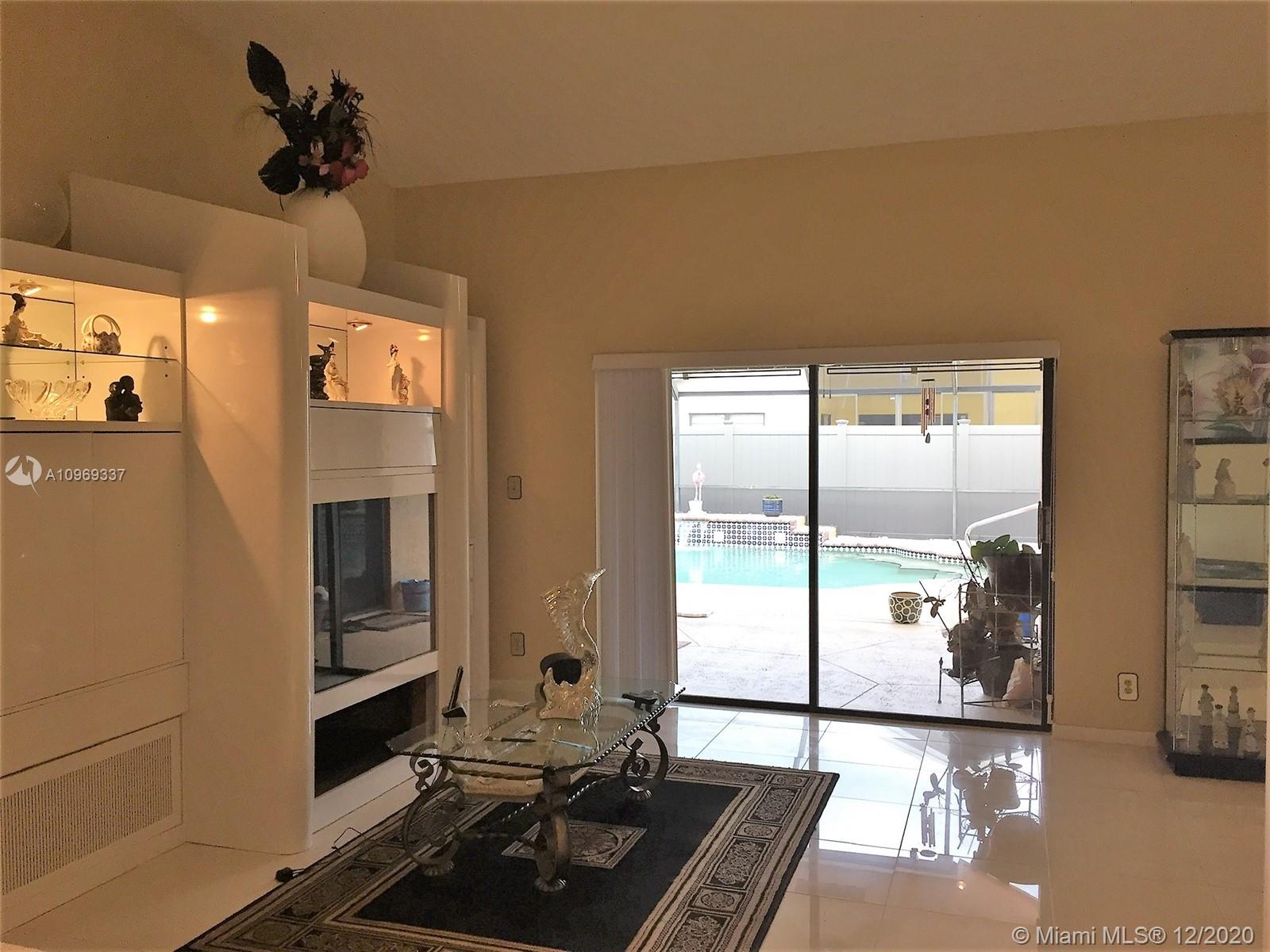 20987 Rustlewood Avenue Boca Raton, FL 33428 - Photo 9 of 25