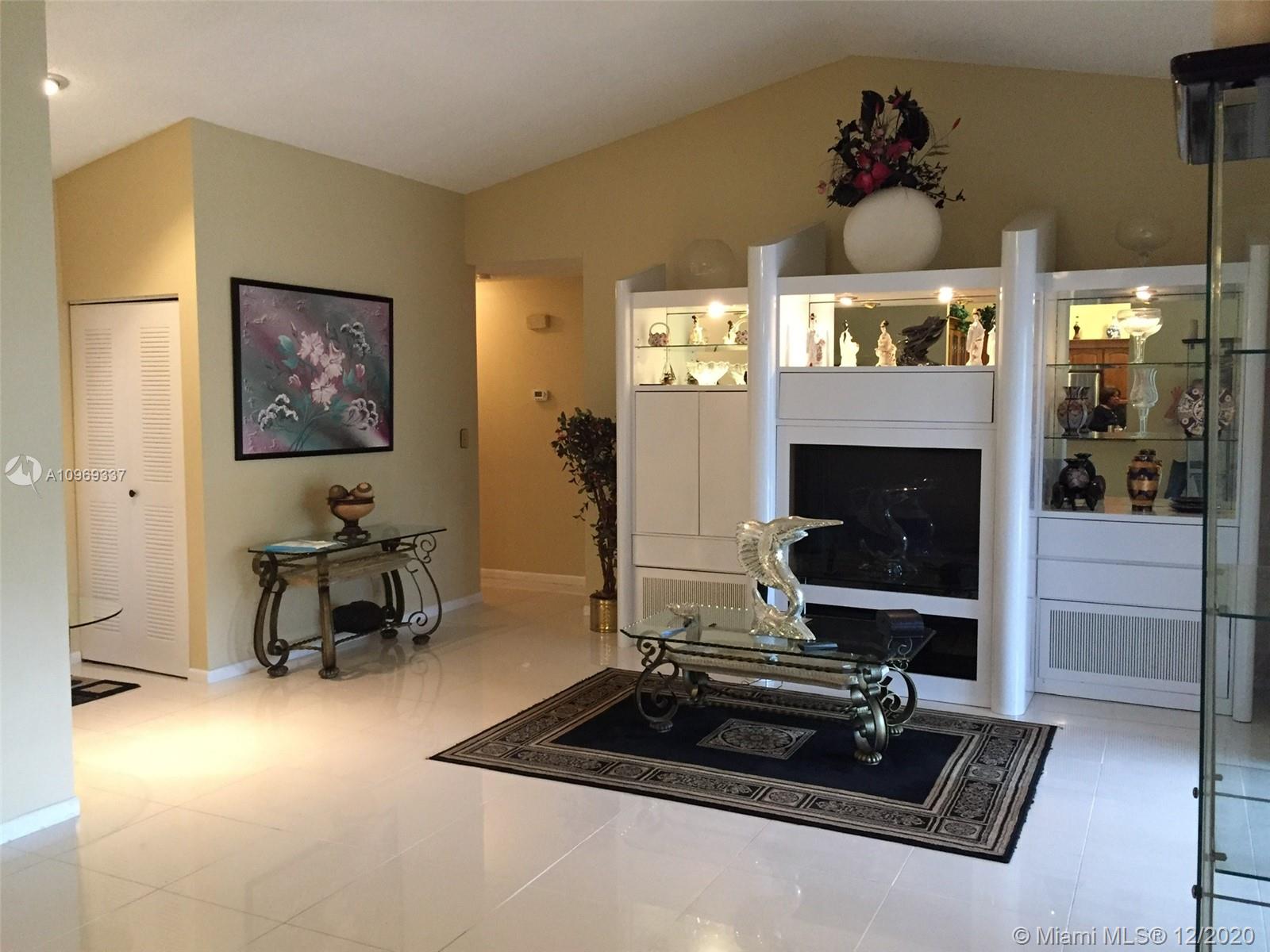 20987 Rustlewood Avenue Boca Raton, FL 33428 - Photo 10 of 25
