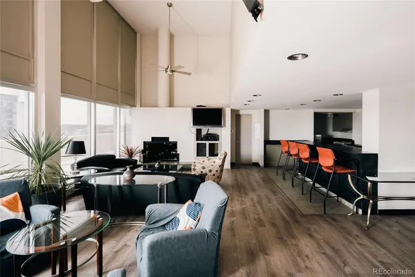 $330,000 | 888 Logan Street, Unit 2G, Denver, CO 80203