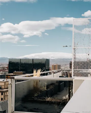 $330,000 | 888 Logan Street, Unit 2G, Denver, CO 80203