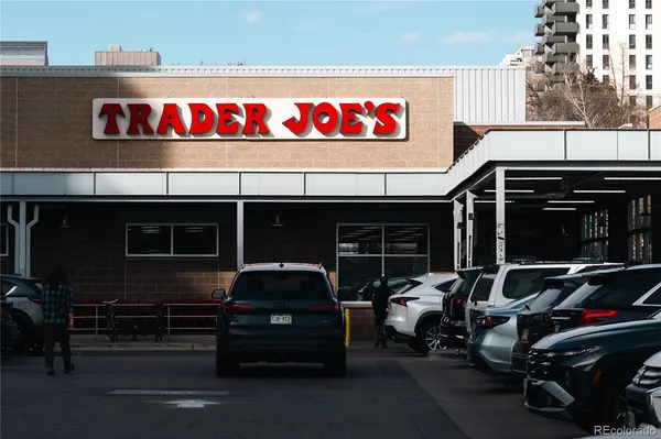 $330,000 | 888 Logan Street, Unit 2G, Denver, CO 80203