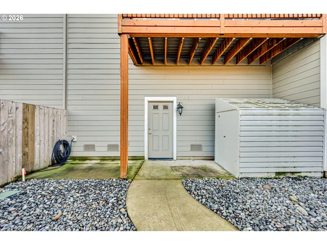 $425,000 | 152 Loganberry Street, Woodland, WA 98674