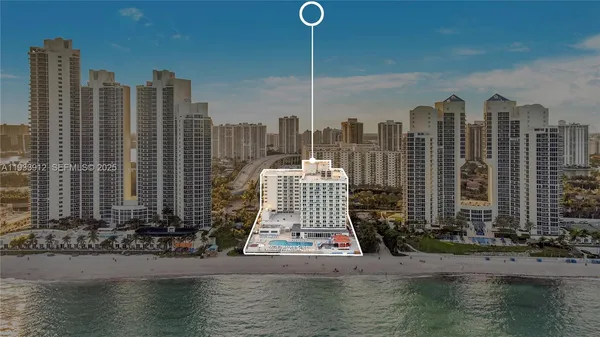 $2,200 | 19201 Collins Avenue, Unit 124, Sunny Isles Beach, FL 33160