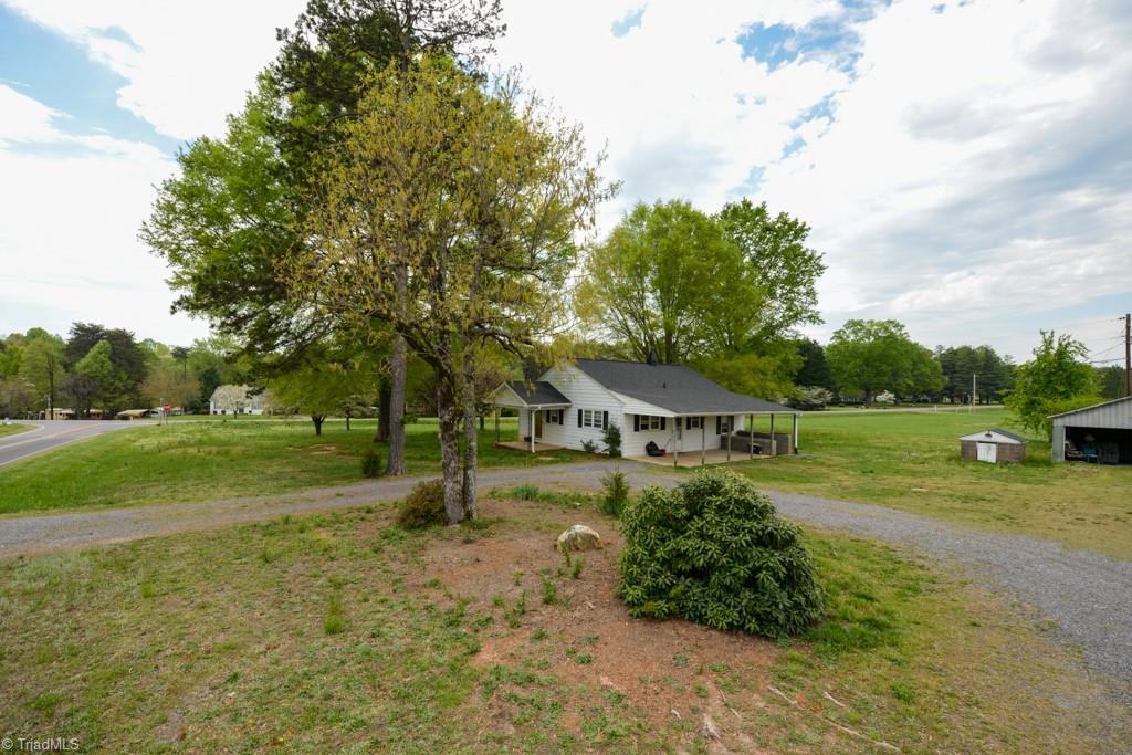 115 Danner Road Mocksville, NC 27028 - Photo 2 of 48 Gallery Image 2