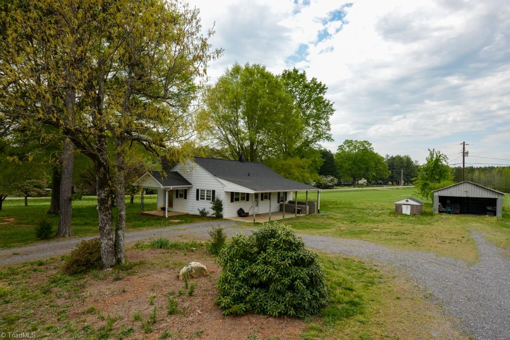 115 Danner Road Mocksville, NC 27028 - Photo 3 of 48 Gallery Image 3