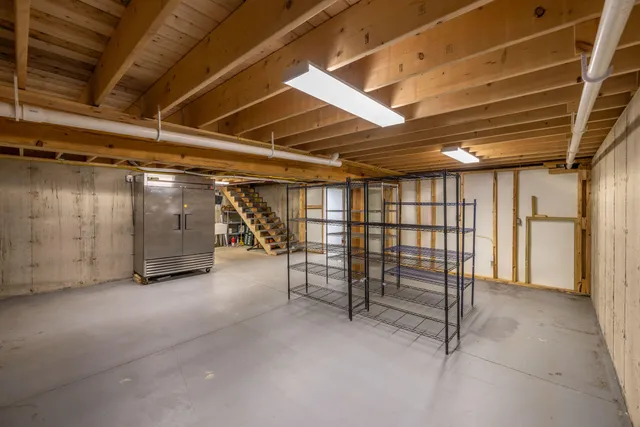 $439,000 | 5 Bolin Hill Road, Liberty, ME 04949