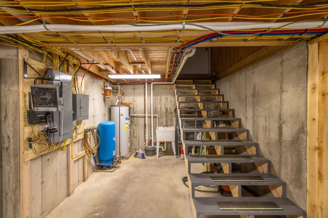 $439,000 | 5 Bolin Hill Road, Liberty, ME 04949