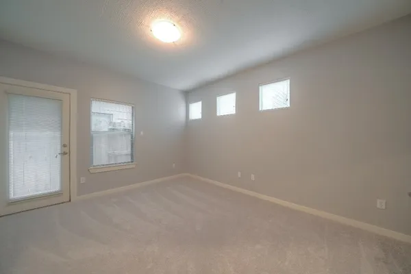 $2,550 | 1148 Patterson Street, Houston, TX 77007