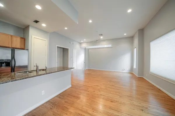 $2,550 | 1148 Patterson Street, Houston, TX 77007