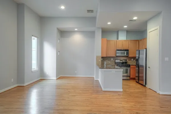 $2,550 | 1148 Patterson Street, Houston, TX 77007