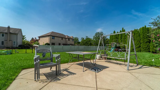 $3,500 | 1614 Poplar Lane, Munster, IN 46321