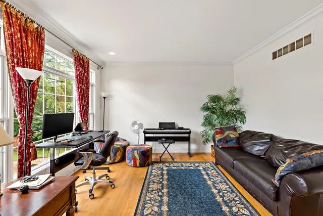 $3,500 | 1614 Poplar Lane, Munster, IN 46321