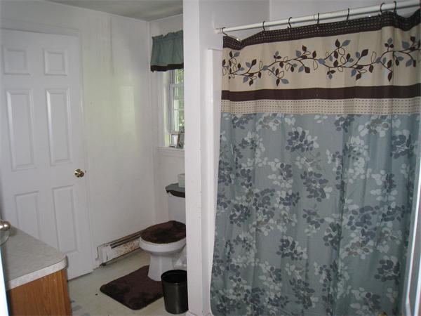 41 Alfred Road Milford, MA 01757 - Photo 11 of 13 Gallery Image 11
