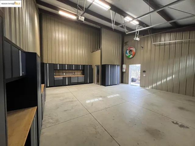 a view of a storage & utility room