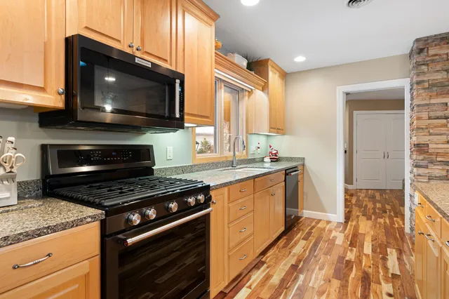 $674,900 | 701 4th Street Southwest, Austin, MN 55912