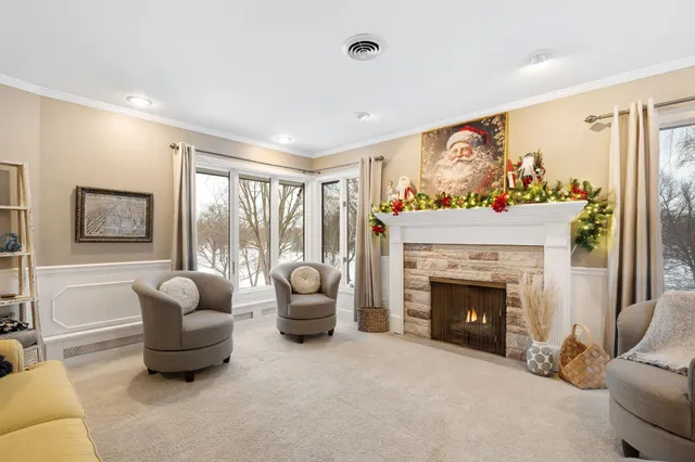 $674,900 | 701 4th Street Southwest, Austin, MN 55912