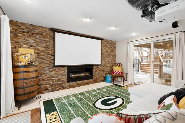 $649,900 | 701 4th Street Southwest, Austin, MN 55912