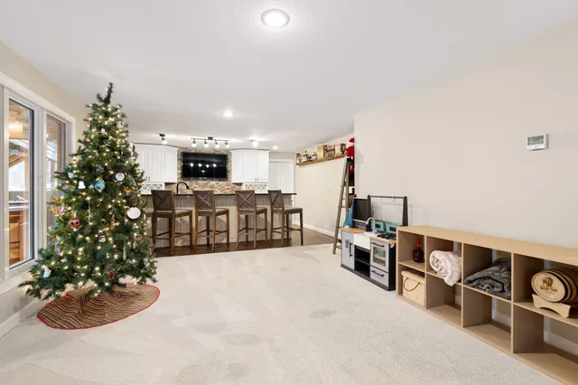 $649,900 | 701 4th Street Southwest, Austin, MN 55912