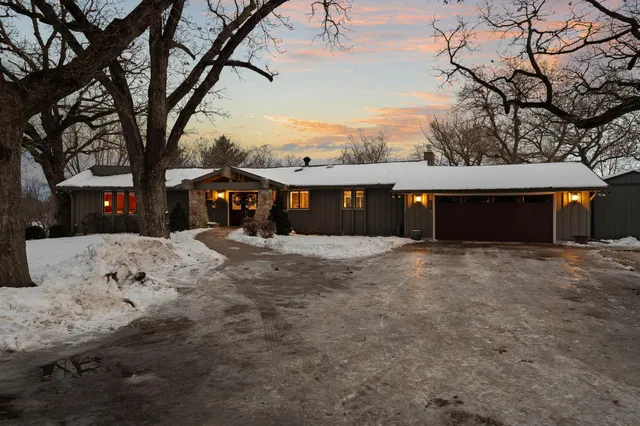 $674,900 | 701 4th Street Southwest, Austin, MN 55912