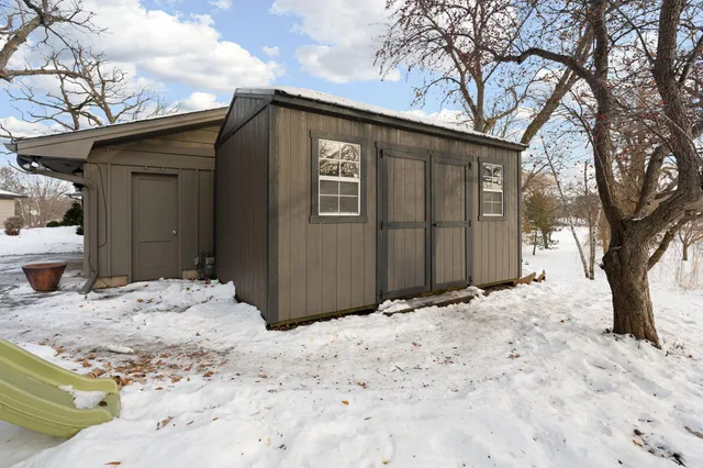 $674,900 | 701 4th Street Southwest, Austin, MN 55912