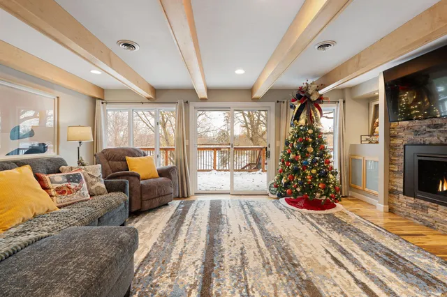 $674,900 | 701 4th Street Southwest, Austin, MN 55912