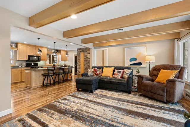 $674,900 | 701 4th Street Southwest, Austin, MN 55912