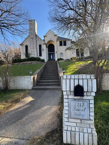 $300,000 | 2717 Laurel Valley Lane, Arlington, TX 76006