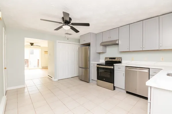 $2,500 | 71 Norton Street, Unit 3, Attleboro, MA 02703