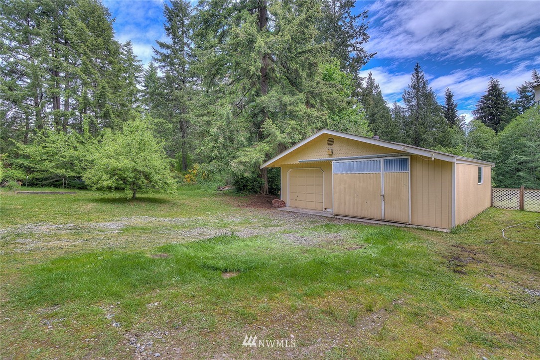 5676 Southeast Nelson Road Olalla, WA 98359 - Photo 3 of 20 Gallery Image 3