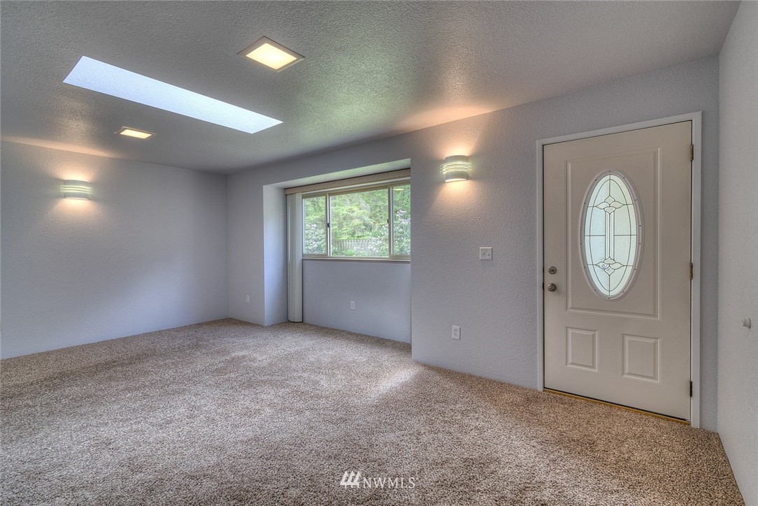 5676 Southeast Nelson Road Olalla, WA 98359 - Photo 4 of 20 Gallery Image 4