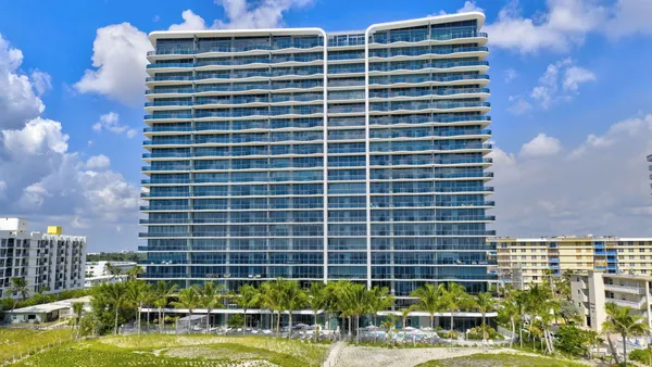 a view of a multi story building