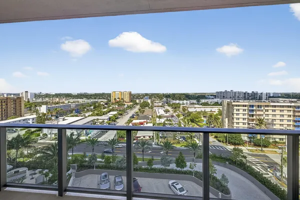 $2,899,000 | 900 North Ocean Boulevard, Unit 904, Pompano Beach, FL 33062