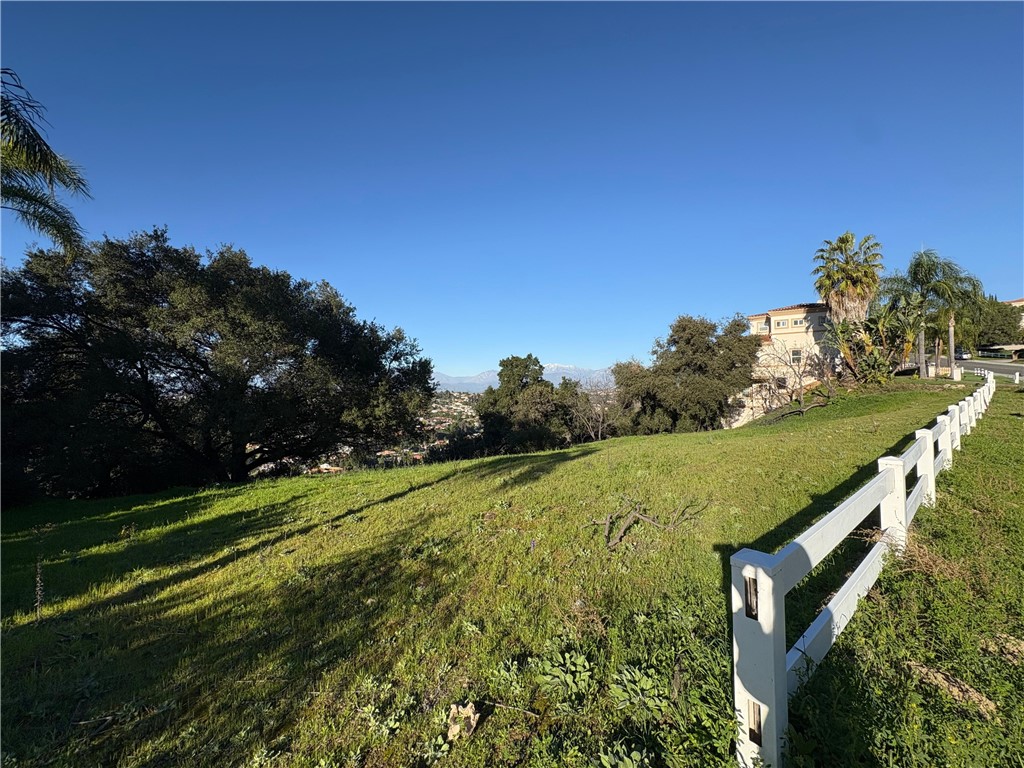 22455 Ridge Line Road Diamond Bar, CA 91765 - Photo 4 of 13 a view of a golf course with a garden