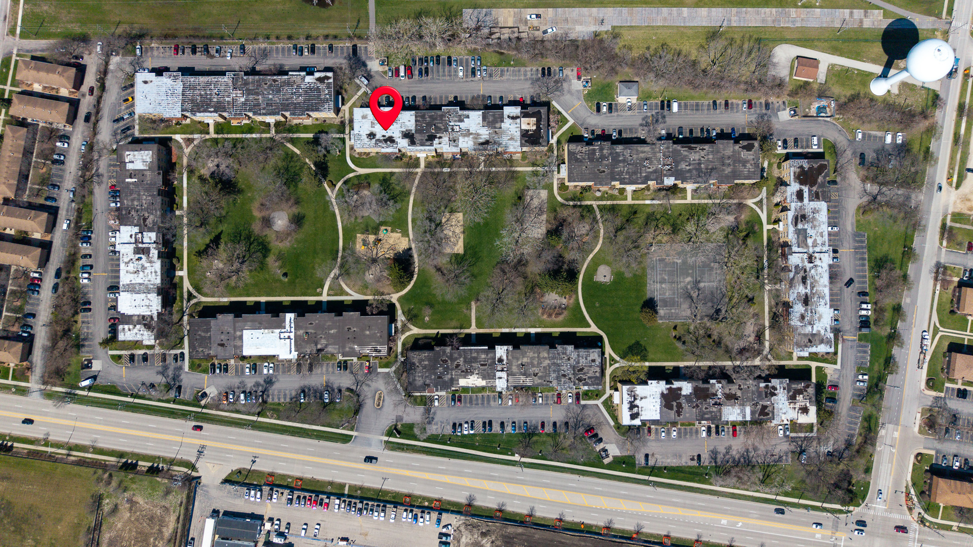 750 Dempster Street, Unit CG4 Mount Prospect, IL 60056 - Photo 20 of 20 an aerial view of a houses