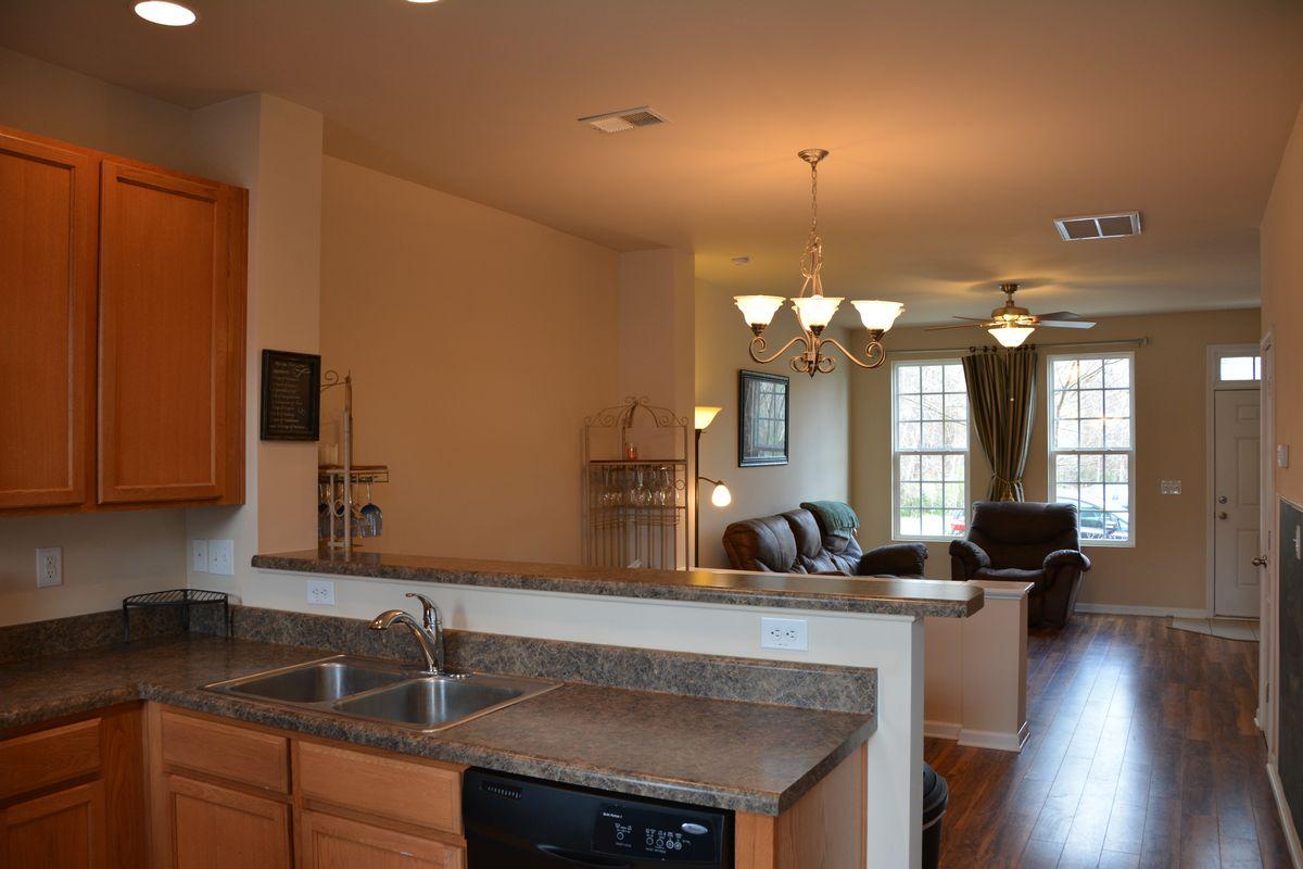 828 Rue Drive Charleston, SC 29414 - Photo 5 of 11 thumb_DSC_8215