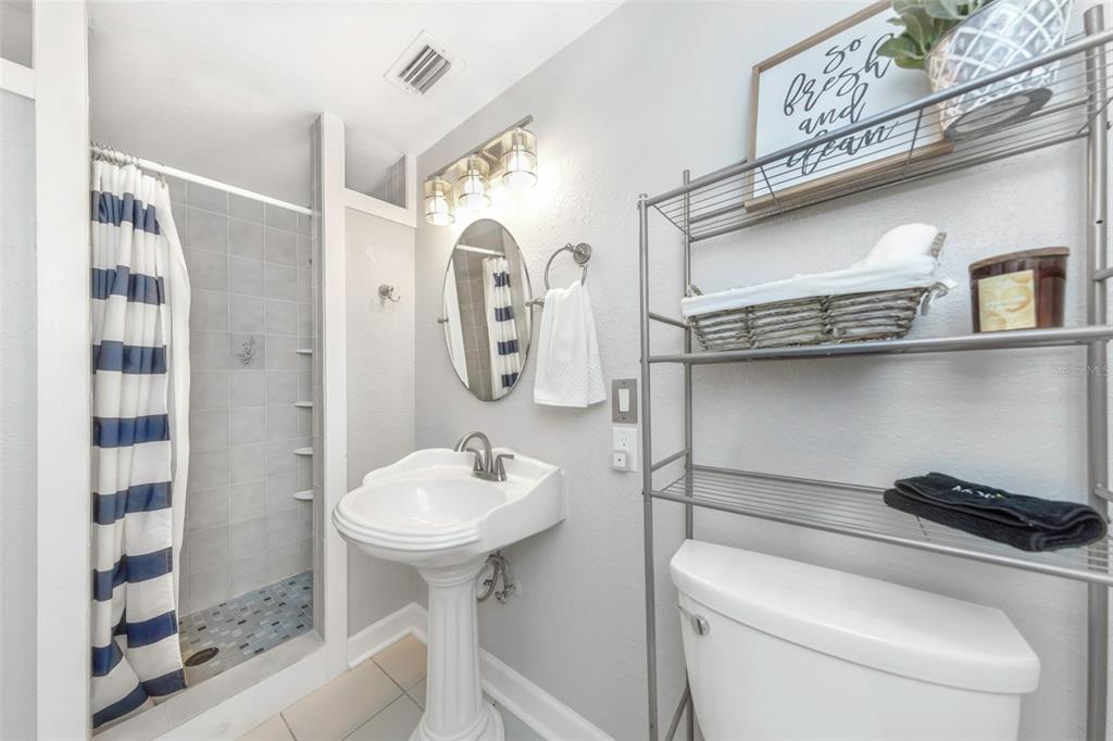 414 Tampa Road Palm Harbor, FL 34683 - Photo 19 of 45