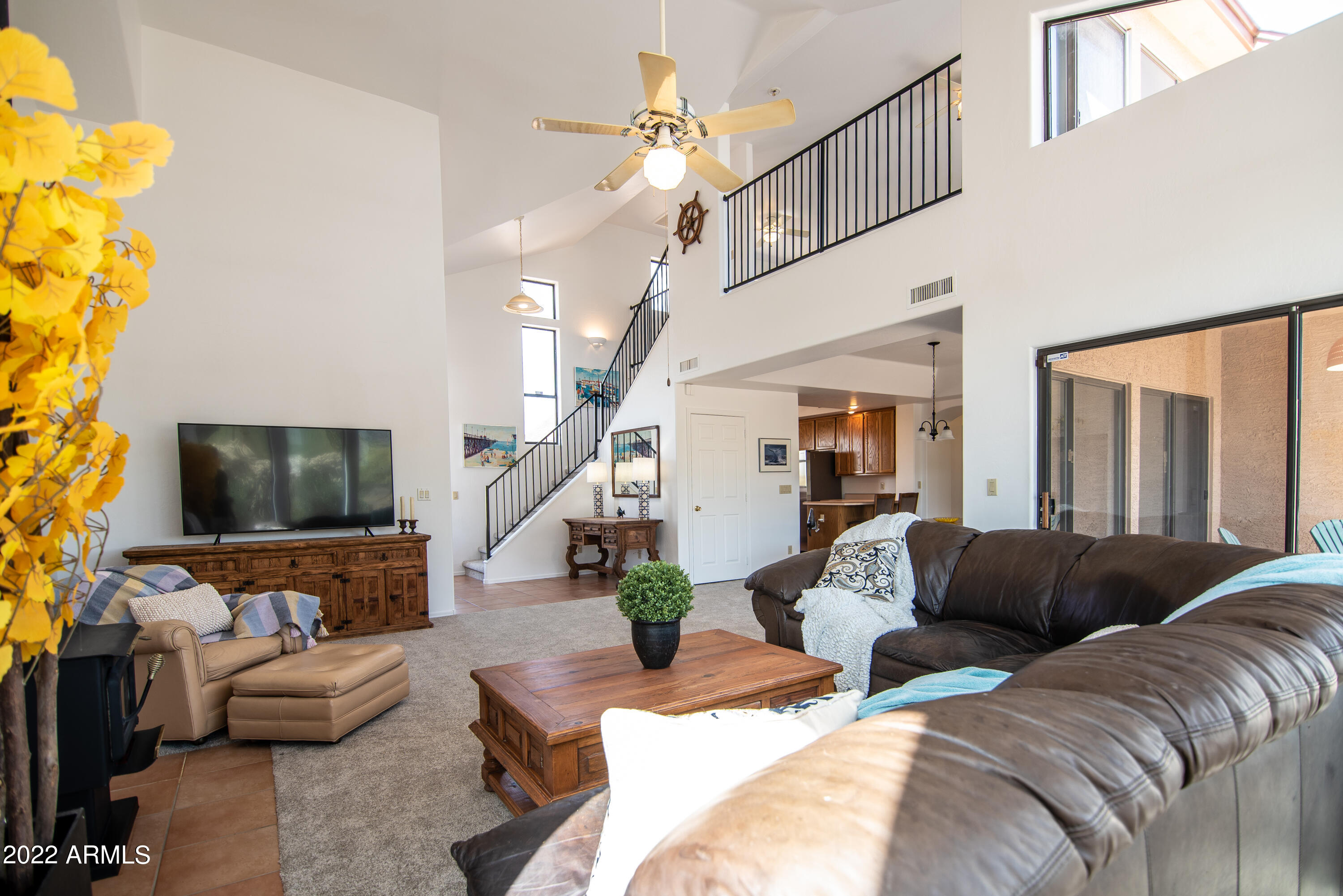 350 South Prospectors Road Apache Junction, AZ 85119 - Photo 14 of 41 16