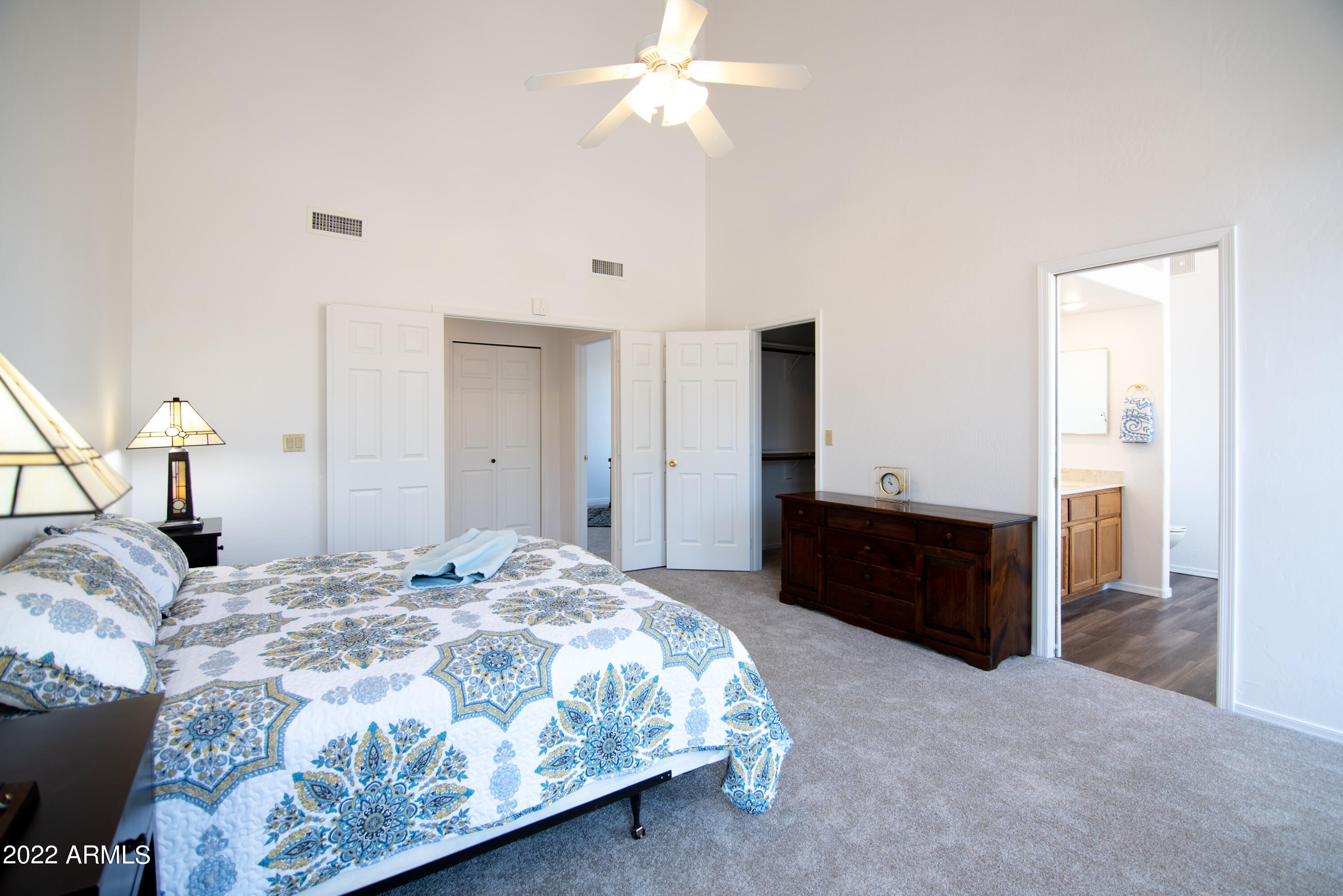 350 South Prospectors Road Apache Junction, AZ 85119 - Photo 23 of 41 25