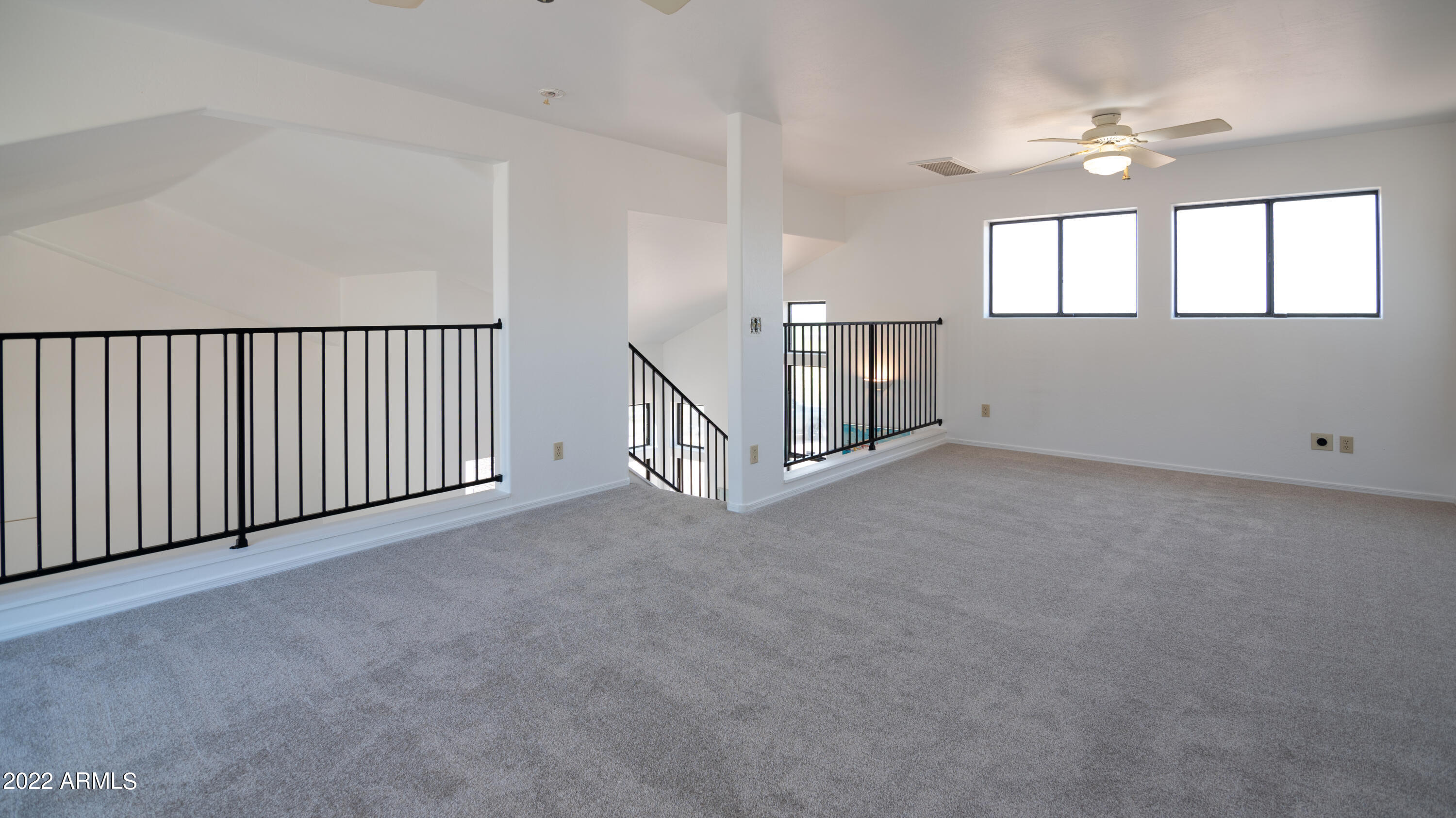 350 South Prospectors Road Apache Junction, AZ 85119 - Photo 31 of 41 32