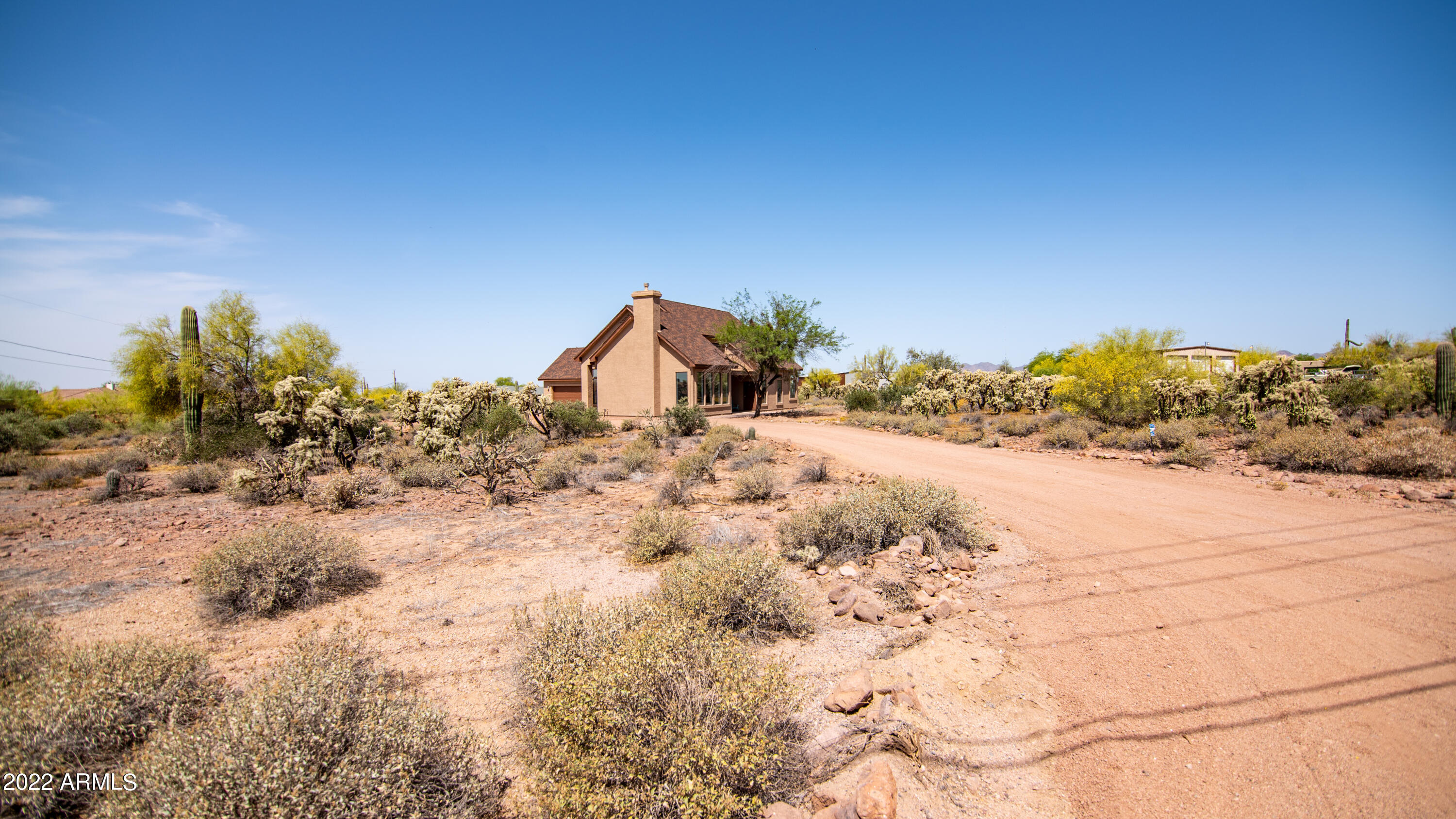 350 South Prospectors Road Apache Junction, AZ 85119 - Photo 39 of 41 43
